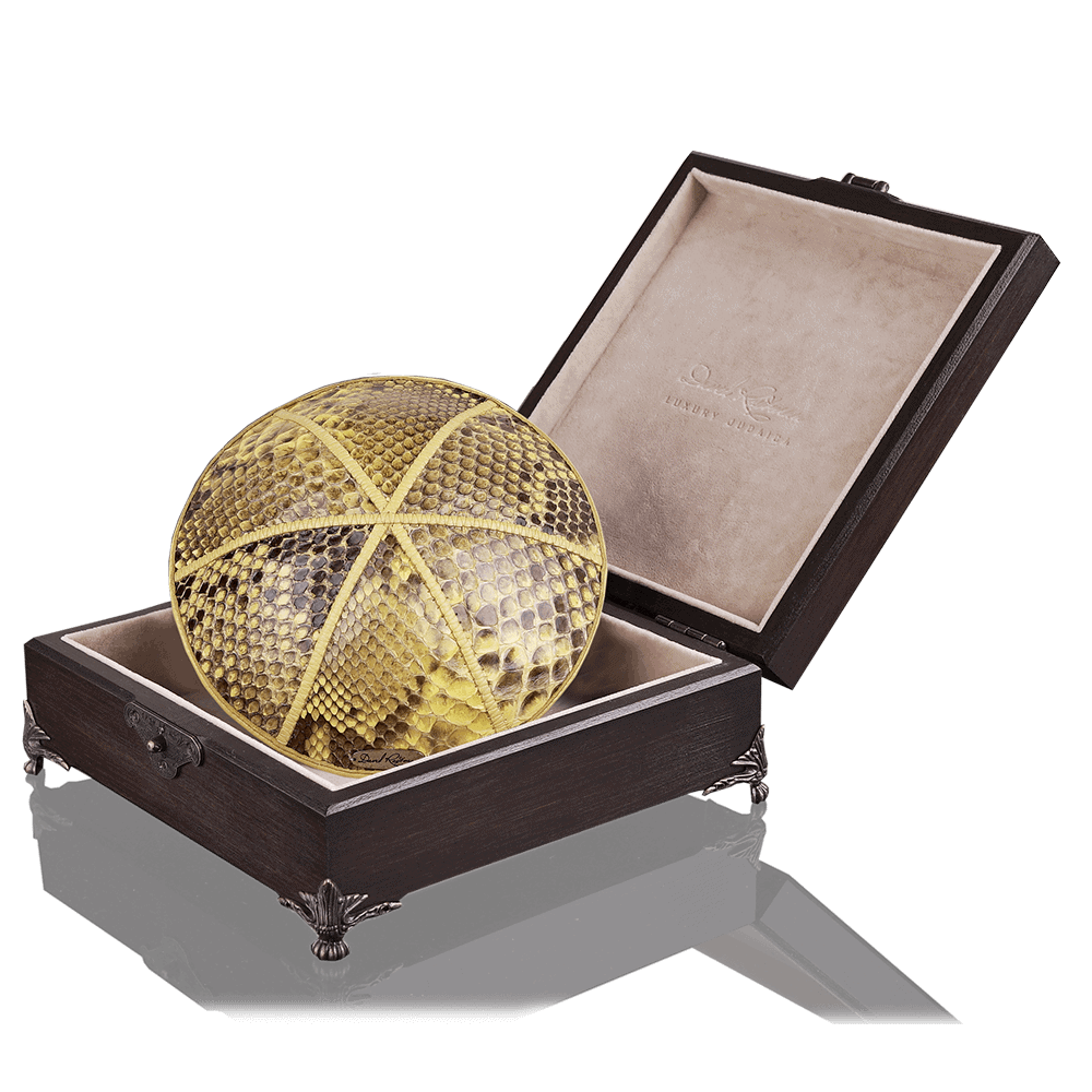 Kippah "770" made of python