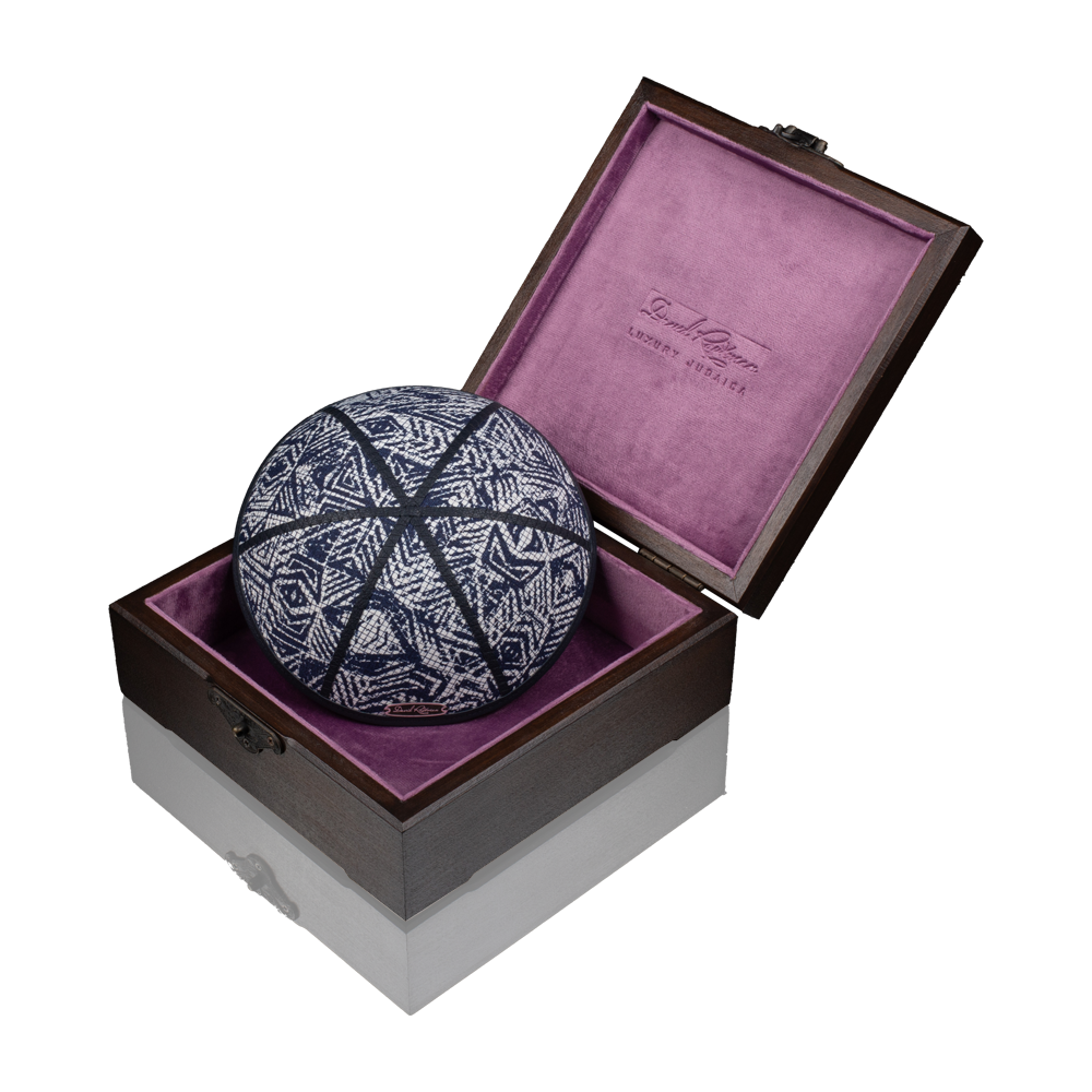 Kippah "Modern" made of linen. "The Secret of the Ornament"