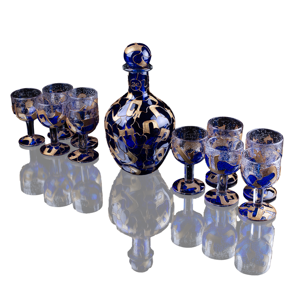 Set of decanter and 10 shot glasses