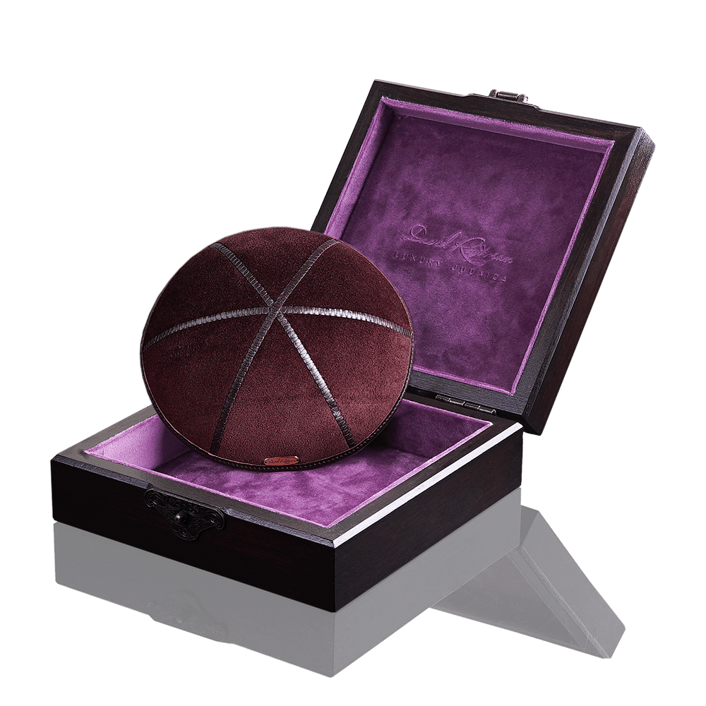 Kippah "770" made of velvet